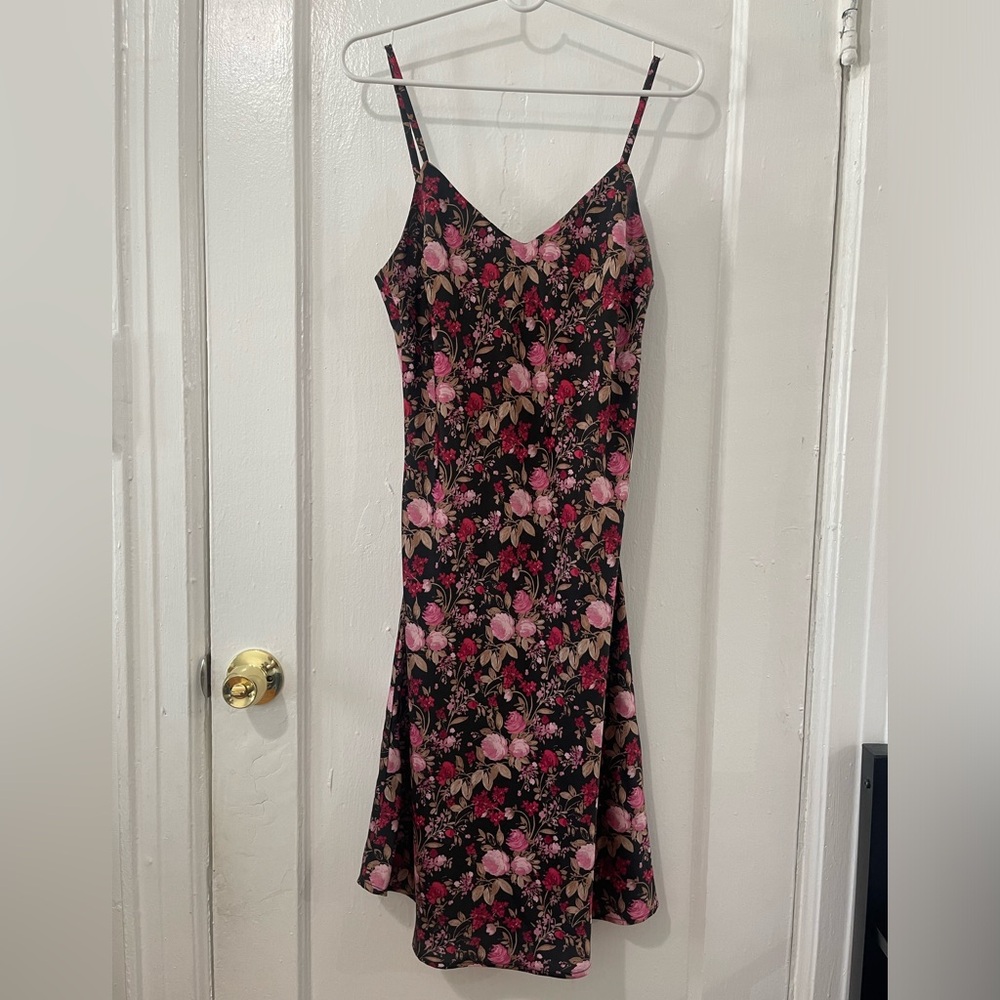 Forever 21 Rose Floral Print Satin Dress